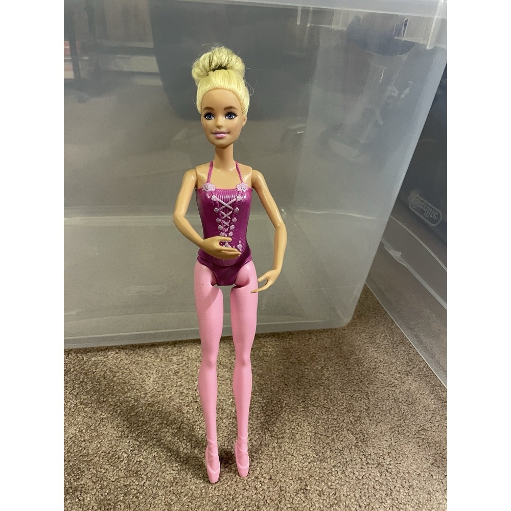 2019 Barbie Fairytale Ballerina Doll Pink Outfit Blonde